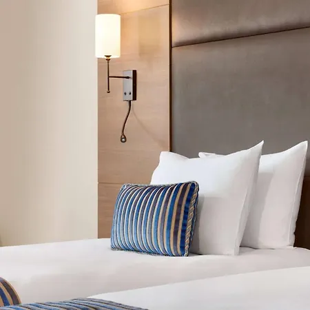 Tryp By Wyndham Sisli Hotel Stambuł
