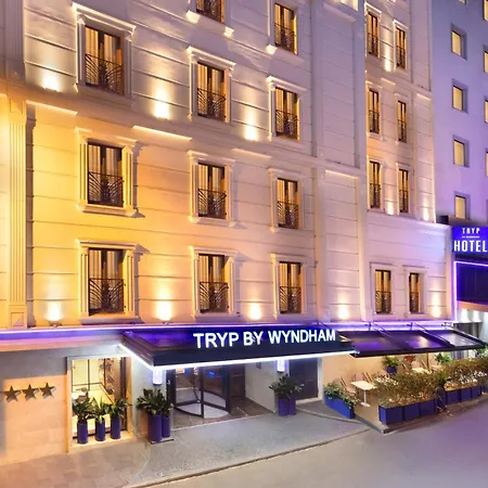 Tryp By Wyndham Sisli Hotel