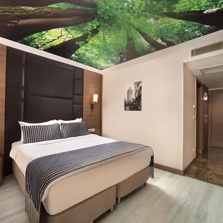 Tryp By Wyndham Sisli Hotel