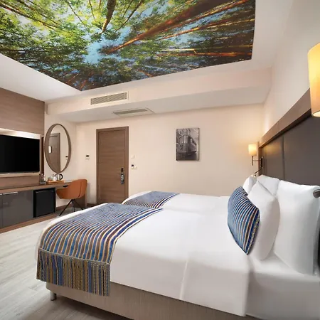 Tryp By Wyndham Sisli