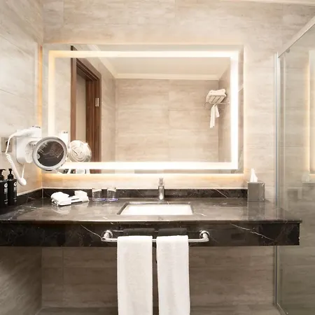 Tryp By Wyndham Sisli 4* Provincia di Istanbul