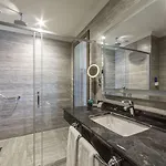 تريب باي ويندهام إسطنبول شيشلي 4* اسطنبول
