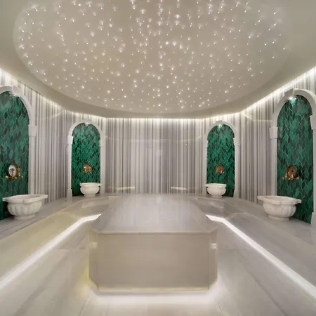 Hotel Tryp By Wyndham Sisli 4*