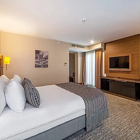 Tryp By Wyndham Sisli Istanbul