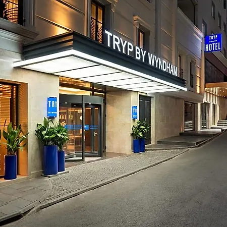 Hotell Tryp By Wyndham Sisli