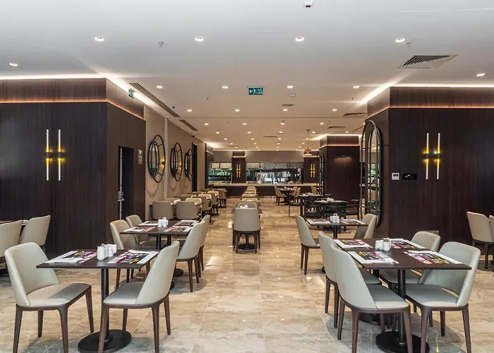 Tryp By Wyndham Sisli Hotel Estambul