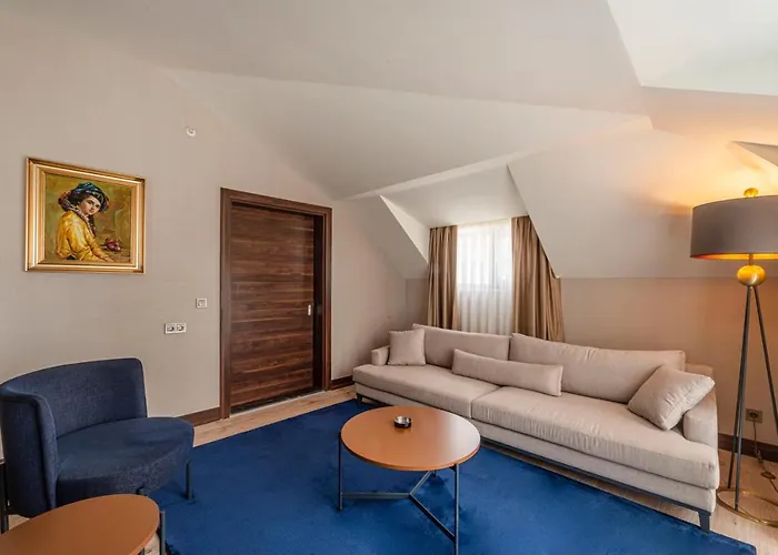 Tryp By Wyndham Sisli Hotel 4*