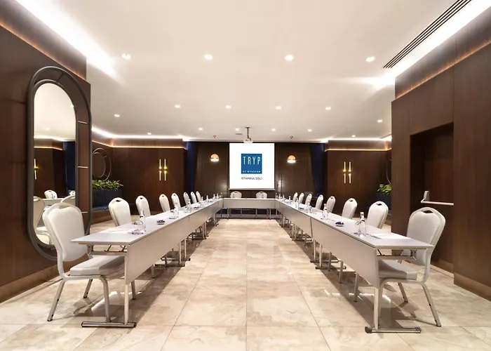 Tryp By Wyndham Sisli Hotel