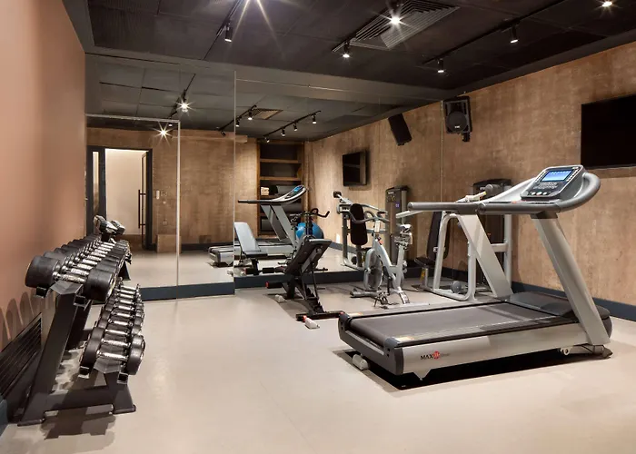 Hotel Tryp By Wyndham Sisli 4*