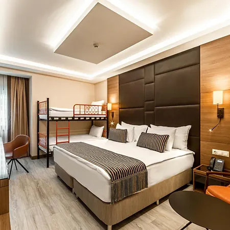 호텔 Tryp By Wyndham Sisli 4*